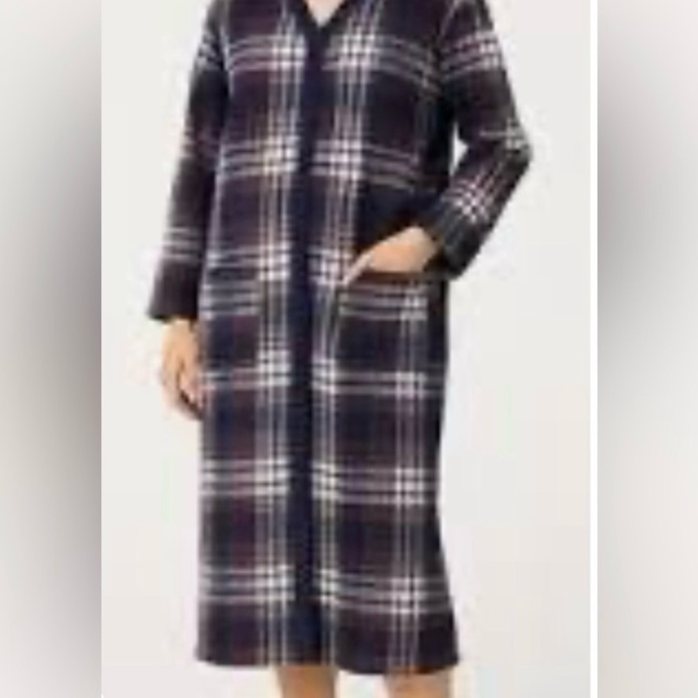 Amanda Stewart Cozy Wear Women’s Plus Plaid Robe Size 1X